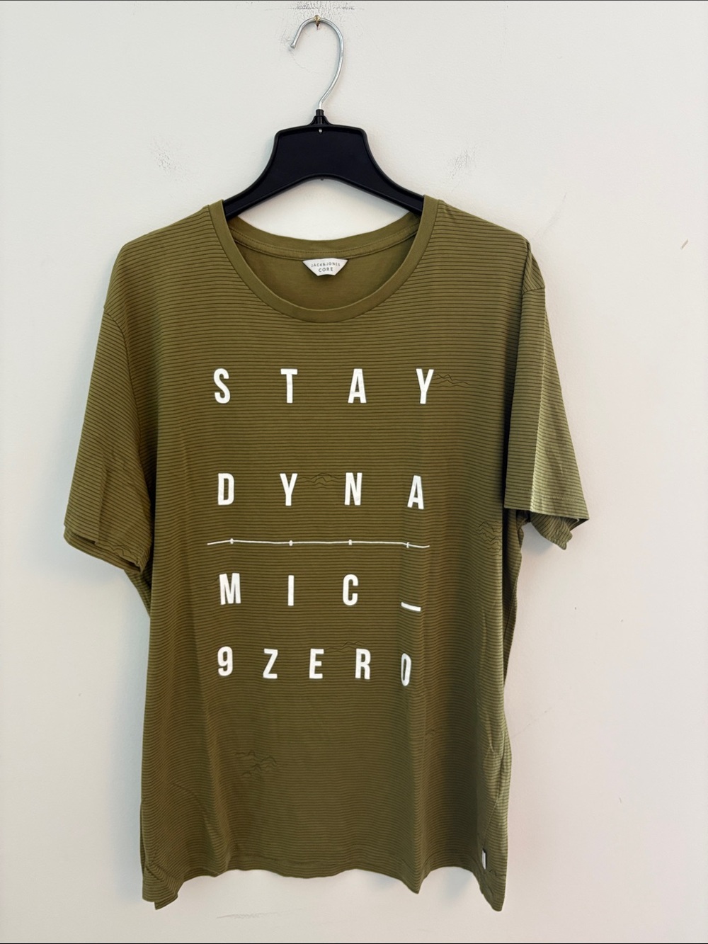 Stay Dynamic Olive Green Graphic Tee - Men
